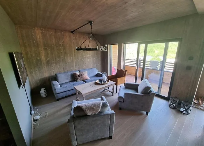 Helgatun Fjellpensjonat 3*